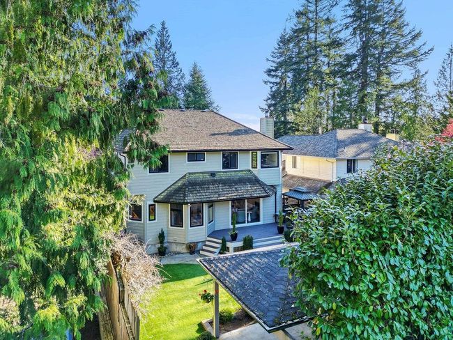 1468 Laing Drive, House other with 6 bedrooms, 3 bathrooms and 4 parking in North Vancouver BC | Image 2