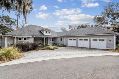 28844 Grandview Manor, Home with 4 bedrooms, 3 bathrooms and null parking in Yulee FL | Image 2