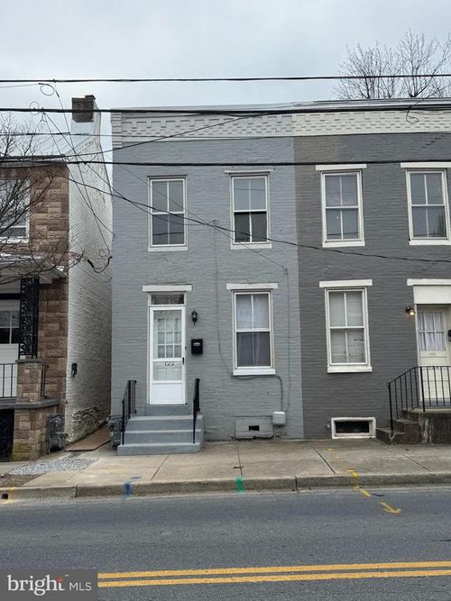122 W All Saints St, FREDERICK, MD, 21701-5520 | Card Image