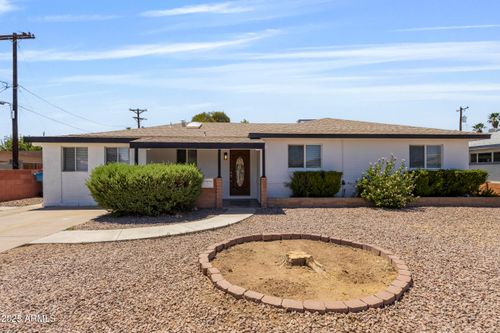 7012 N 22nd Dr, Phoenix, AZ, 85021-7702 | Card Image