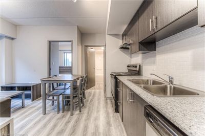 B404 - 275 Larch St, Home with 1 bedrooms, 1 bathrooms and null parking in Waterloo ON | Image 3