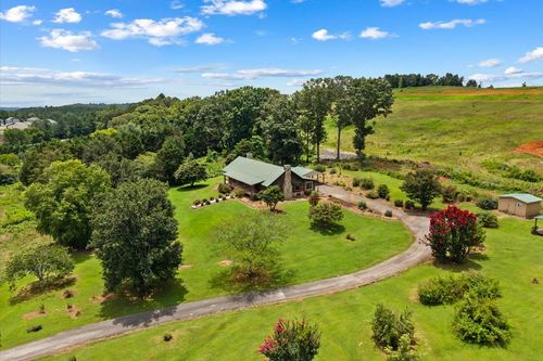 315 Woody Rd Nw, Adairsville, GA, 30103-4654 | Card Image