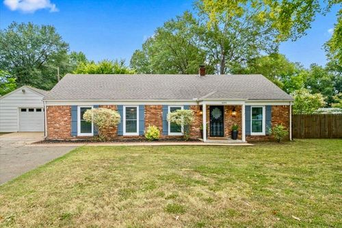 1692 Lyford Cv, Memphis, TN, 38119-6917 | Card Image