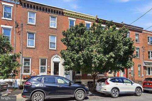 2417 E Cumberland St, PHILADELPHIA, PA, 19125-3104 | Card Image