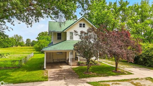 301 W Fountain St, Brighton, IA, 52540-9618 | Card Image