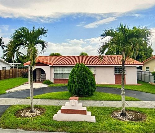 8947 Sw 12th St, Miami, FL, 33174-3302 | Card Image