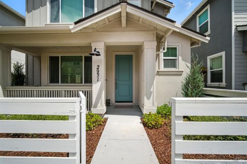 2931 Liscum St, Santa Rosa, CA, 95407-4672 | Card Image