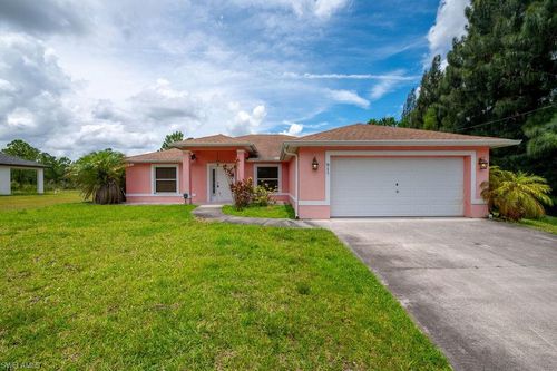 917 Oak Ave, Lehigh Acres, FL, 33972-8333 | Card Image