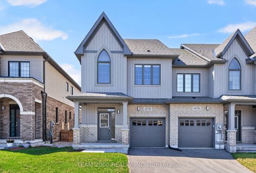 474 Adelaide Street Se, Wellington North, ON, N0G1A0 | Card Image