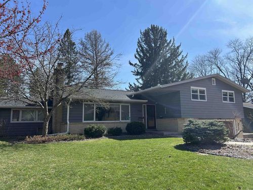 4901 Waukesha Street, MADISON, WI, 53705 | Card Image