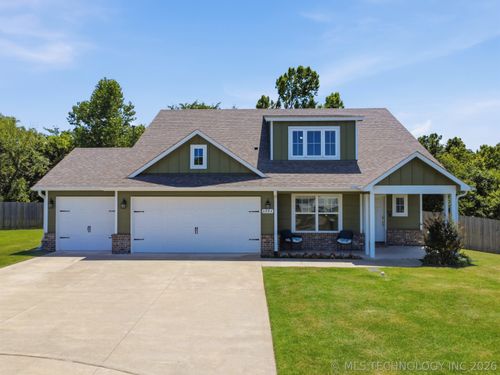 6804 S 22nd Pl, Broken Arrow, OK, 74011-7464 | Card Image
