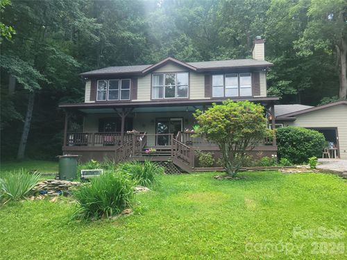 150 Sorghum Dr, Waynesville, NC, 28785-5963 | Card Image