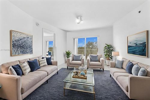 apt-601-2475 Nw 16th Street Rd, Miami, FL, 33125-1396 | Card Image