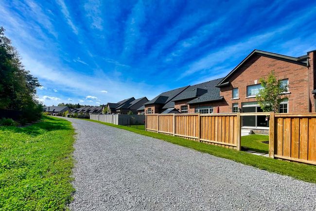 11 Howard Williams Crt, House attached with 3 bedrooms, 3 bathrooms and 2 parking in Uxbridge ON | Image 40