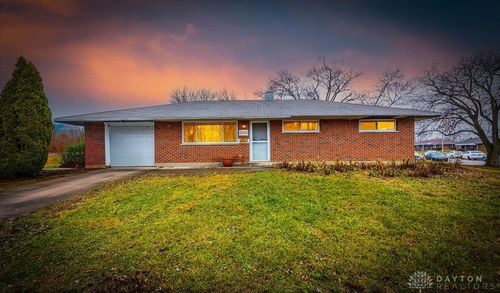 4300 Lambeth Dr, Huber Heights, OH, 45424-5932 | Card Image