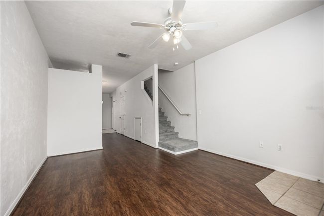 APT-158 - 3510 30 Th Way, Townhouse with 2 bedrooms, 3 bathrooms and null parking in GAINESVILLE FL | Image 5