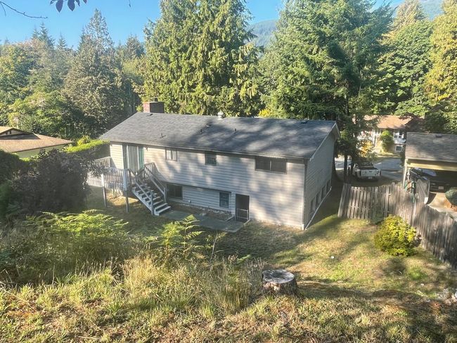 1644 Ymca Road, House other with 3 bedrooms, 1 bathrooms and 3 parking in Gibsons BC | Image 6