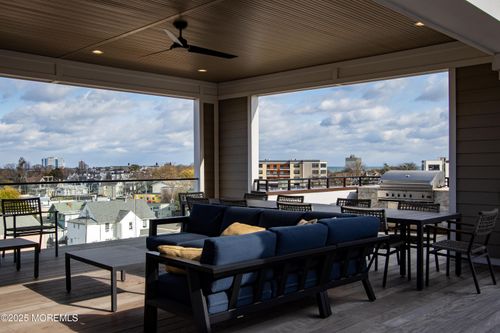 418-258 Morris Ave, Long Branch, NJ, 07740-6514 | Card Image