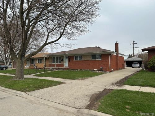 31042 Wellston Dr, Warren, MI, 48093-1752 | Card Image