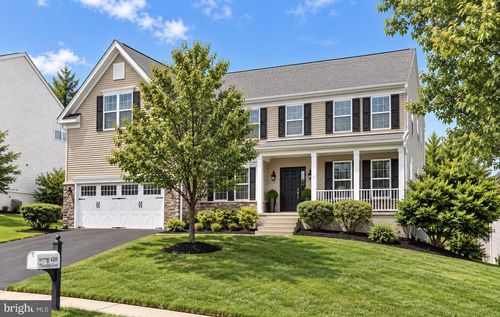 4200 Thornhill Rd, CHESTER SPRINGS, PA, 19425-3906 | Card Image
