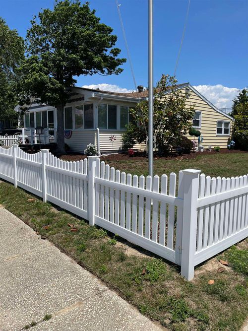 721 Atlantic Ave, North Cape May, NJ, 08204-1825 | Card Image