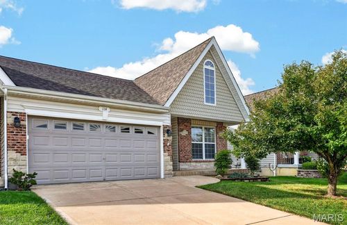 114 Savannah Terrace Dr, Wentzville, MO, 63385-3625 | Card Image
