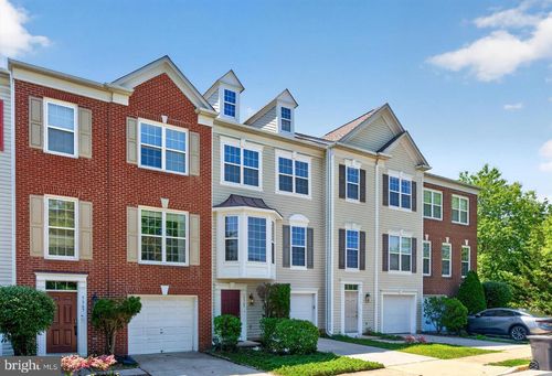 5369 Crimson Sky Ct, CENTREVILLE, VA, 20120-3002 | Card Image