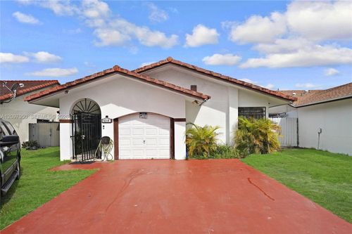 6316 Sw 151st Pl, Miami, FL, 33193-2747 | Card Image