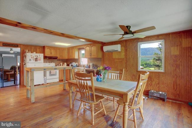 18759 Amberson Rd, House other with 4 bedrooms, 2 bathrooms and null parking in SPRING RUN PA | Image 6