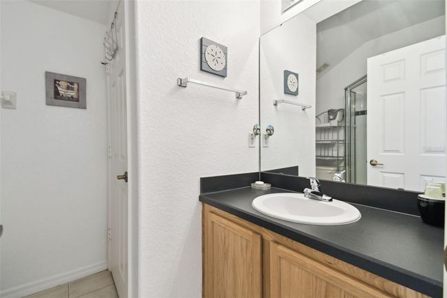 Bathroom #2 | Image 26