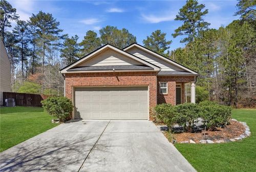 813 Blue Hill Ln, Atlanta, GA, 30349-3618 | Card Image