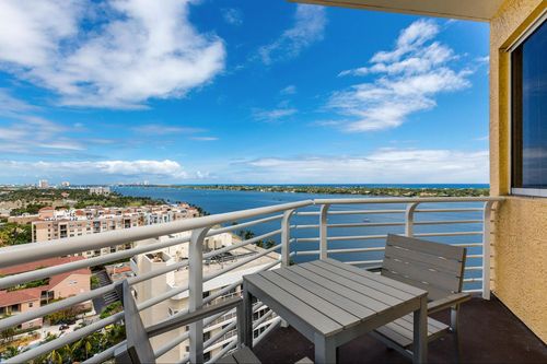 uph-2-annual-or-seasonal-1551 N Flagler Dr, West Palm Beach, FL, 33401-3438 | Card Image