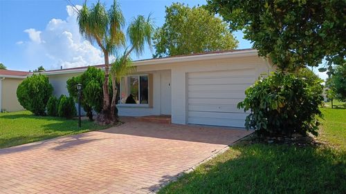 1040 Nw 49th Ct, Deerfield Beach, FL, 33064-1041 | Card Image