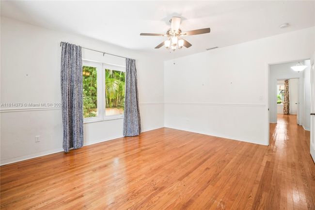 1015 Catalonia Ave, House other with 3 bedrooms, 3 bathrooms and null parking in Coral Gables FL | Image 23