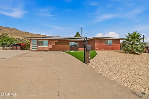 4236 Buckingham Dr, El Paso, TX, 79902-1346 | Card Image
