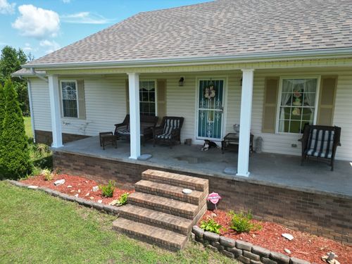 131 Susan Ln, Waynesboro, TN, 38485-3035 | Card Image