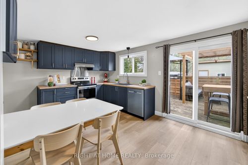 152 Hadati Rd, Guelph, ON, N1E6P4 | Card Image