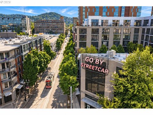 131-1030 Nw 12th Ave, Portland, OR, 97209-2837 | Card Image