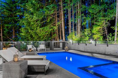 594 Craigmohr Dr, House other with 5 bedrooms, 7 bathrooms and 4 parking in West Vancouver BC | Image 3