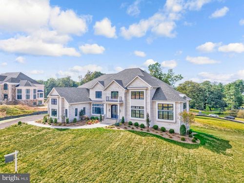 390 Still Pond Run, GREAT FALLS, VA, 22066-3234 | Card Image