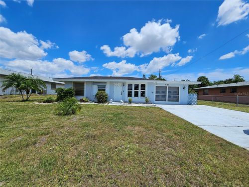 531 Azalea Dr Nw, PORT CHARLOTTE, FL, 33952-5109 | Card Image