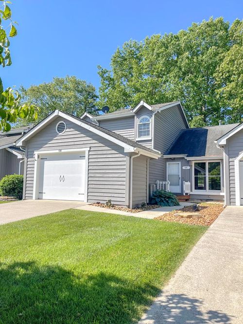 484 River Bend Dr, Crossville, TN, 38555-5713 | Card Image