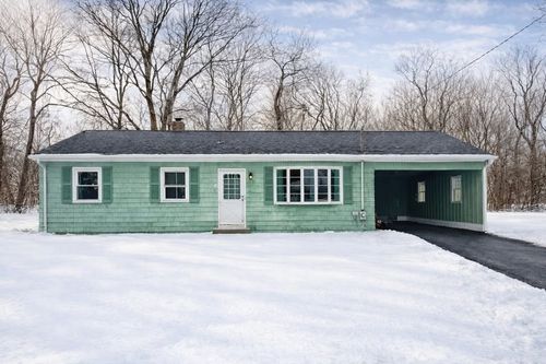 22 Overhill Rd, Warren, RI, 02885-2903 | Card Image