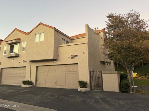 22305 Mission Cir, Chatsworth, CA, 91311-1256 | Card Image