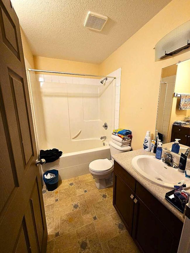 108 Moberly Road, Home with 4 bedrooms, 4 bathrooms and 3 parking in Grande Cache AB | Image 11