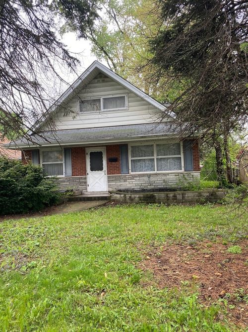 1512 N Wolf Rd, Berkeley, IL, 60163-1407 | Card Image