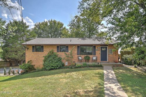 931 Ragle St, Church Hill, TN, 37642-3048 | Card Image