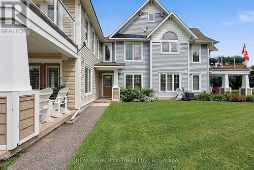 11 Carnoustie Lane, Port Severn, ON, L0K1S0 | Card Image