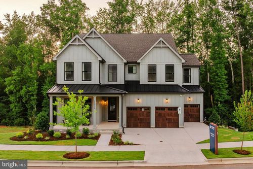 covington-200 Gable Drive, PERKIOMENVILLE, PA, 18074 | Card Image