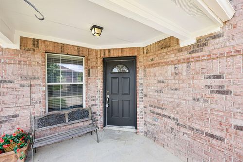 110 Newport Landing Pl, Round Rock, TX, 78665-2855 | Card Image